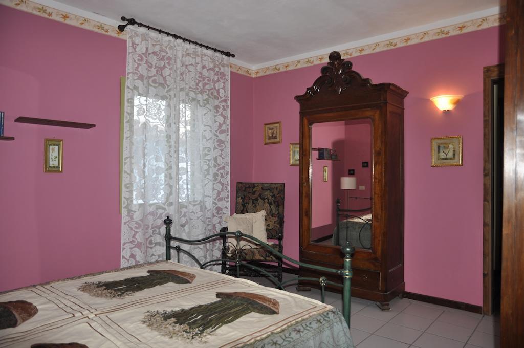 Guest House I Vicini Di Cesare Castelnuovo  Chambre photo