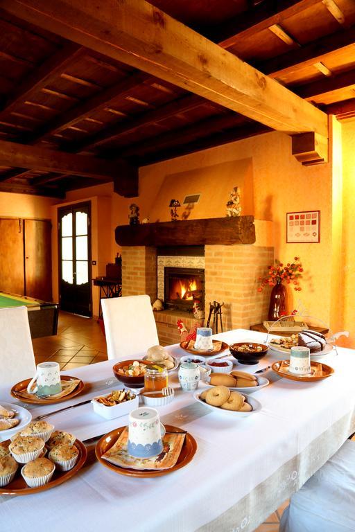 Guest House I Vicini Di Cesare Castelnuovo  Extérieur photo
